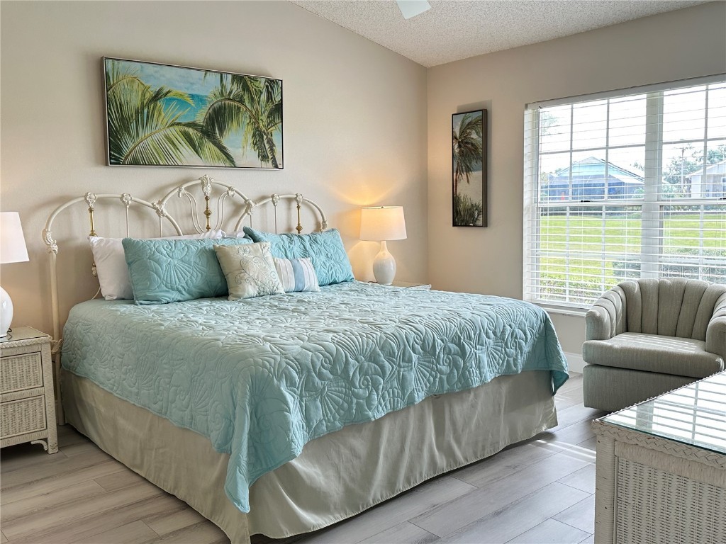 5906 Doral Drive #5906 Sarasota FL 34243 A4605184 image24