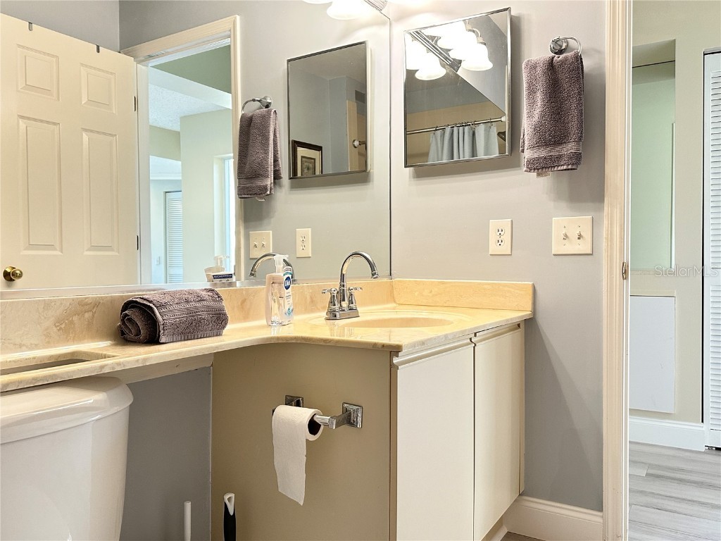 5906 Doral Drive #5906 Sarasota FL 34243 A4605184 image36