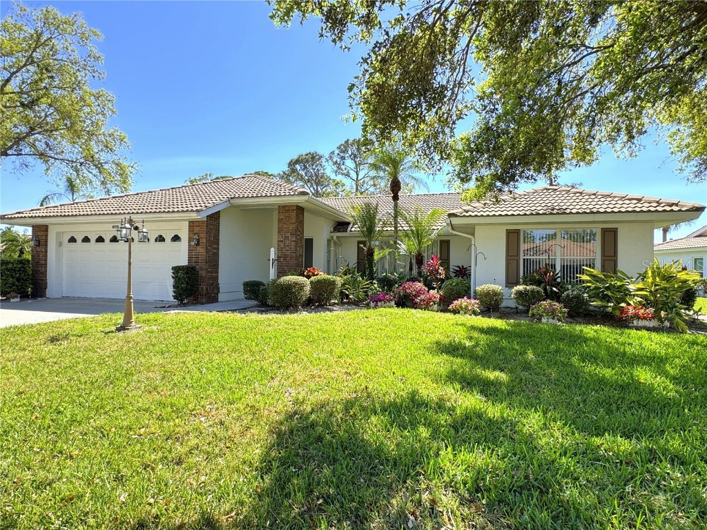 5906 Garden Lakes Majestic Bradenton FL 34203 A4644141 image1