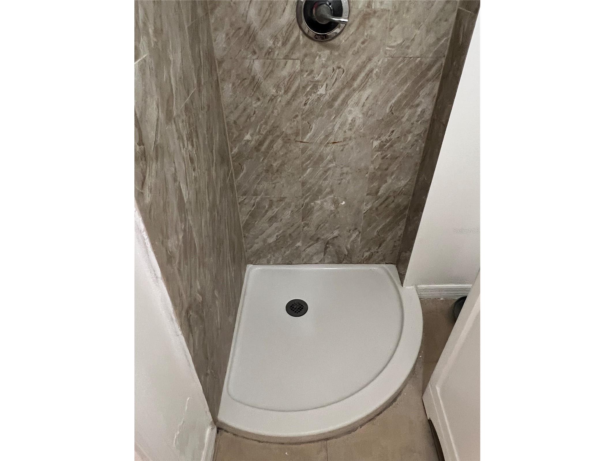 5906 S 81st Street Tampa FL 33619 TB8509513 image17
