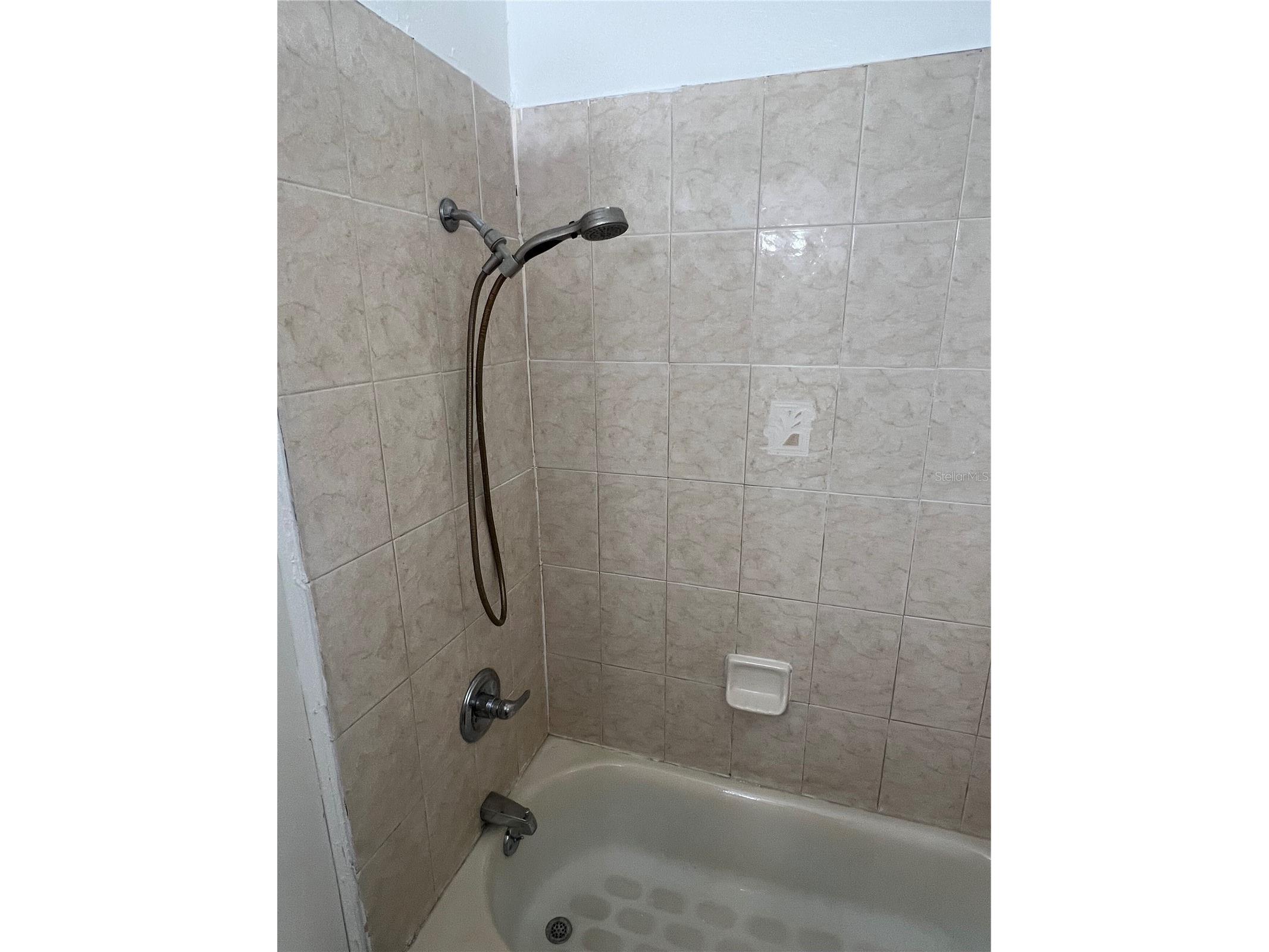 5906 S 81st Street Tampa FL 33619 TB8509513 image29
