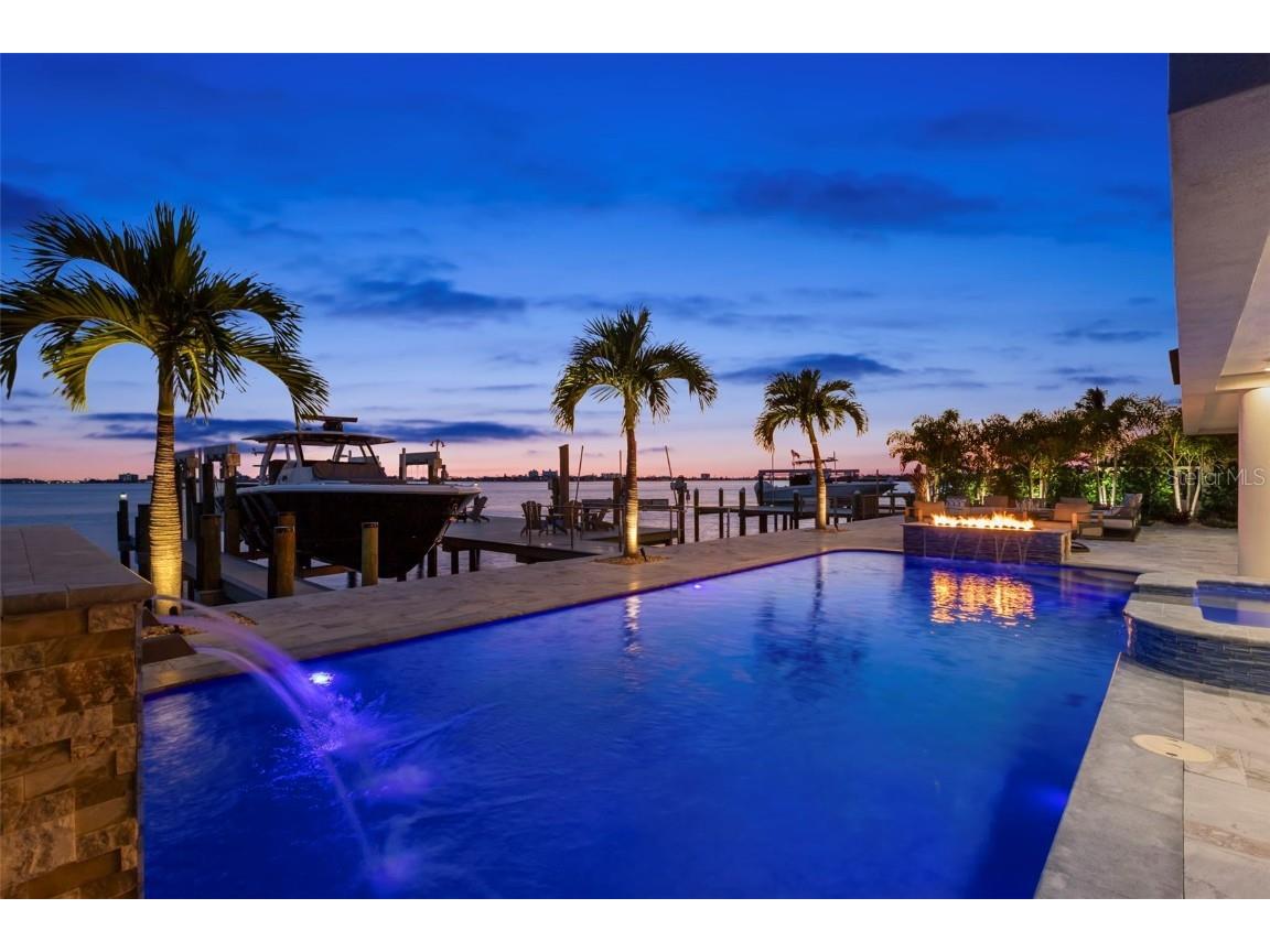 5907 Bayview Circle S Gulfport FL 33707 - BOCA CIEGA BAY TB8426230 image3