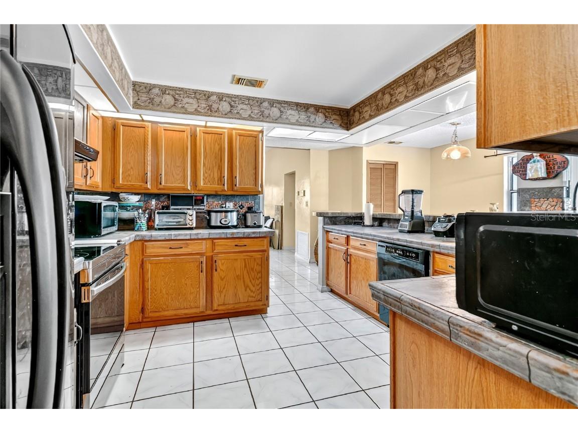 5907 Shore Breeze Lane Orlando FL 32810 O6360937 image9