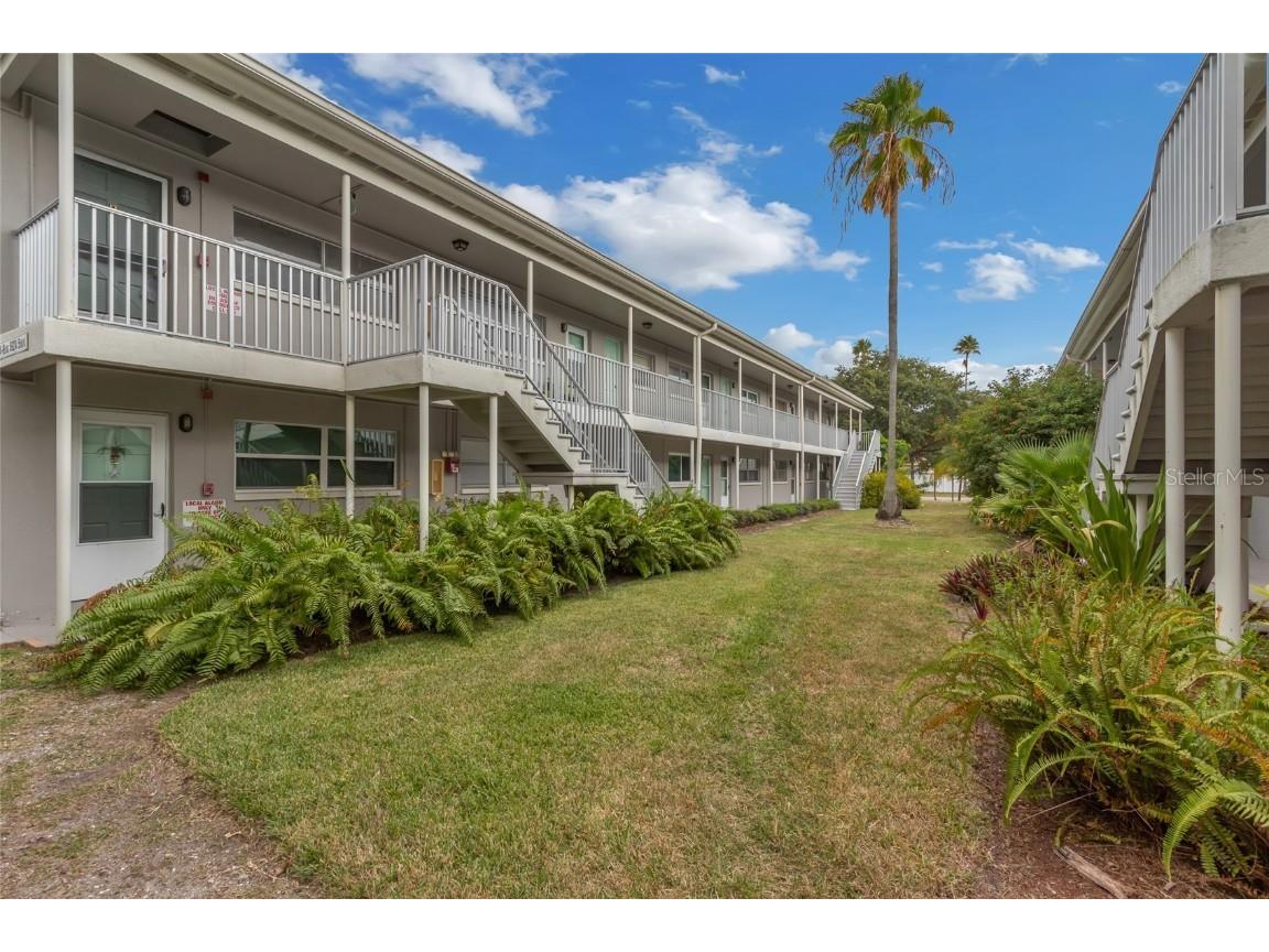 5908 5th Avenue N #C3 Saint Petersburg FL 33710 U8176295 image1