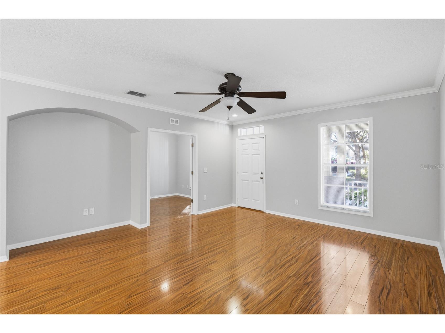 5908 Beaconpark Street Lithia FL 33547 TB8469362 image11