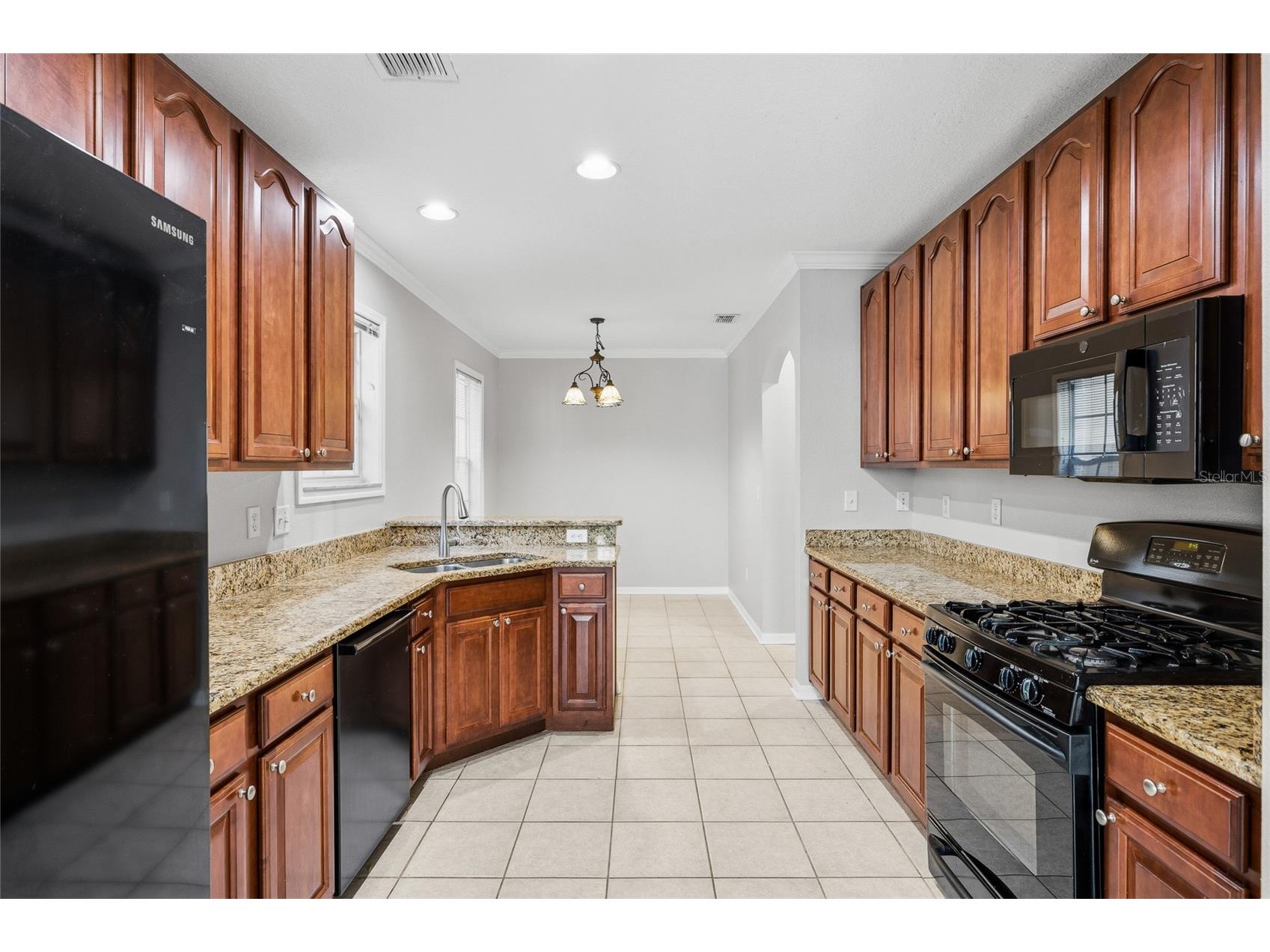 5908 Beaconpark Street Lithia FL 33547 TB8469362 image16