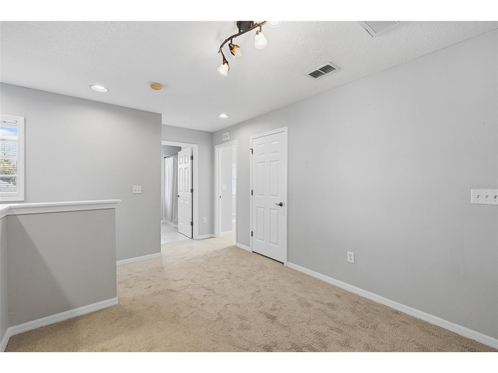 5908 Beaconpark Street Lithia FL 33547 TB8469362 image25