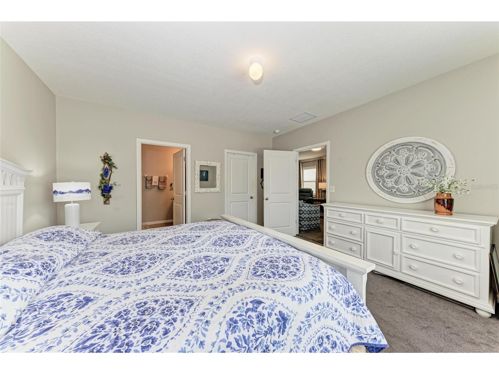 5908 Briar Rose Way Sarasota FL 34232 A4693050 image24