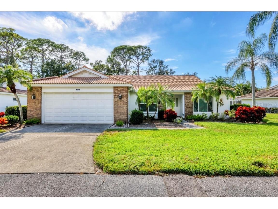 5908 Garden Lakes Majestic Bradenton FL 34203 A4671472 image1