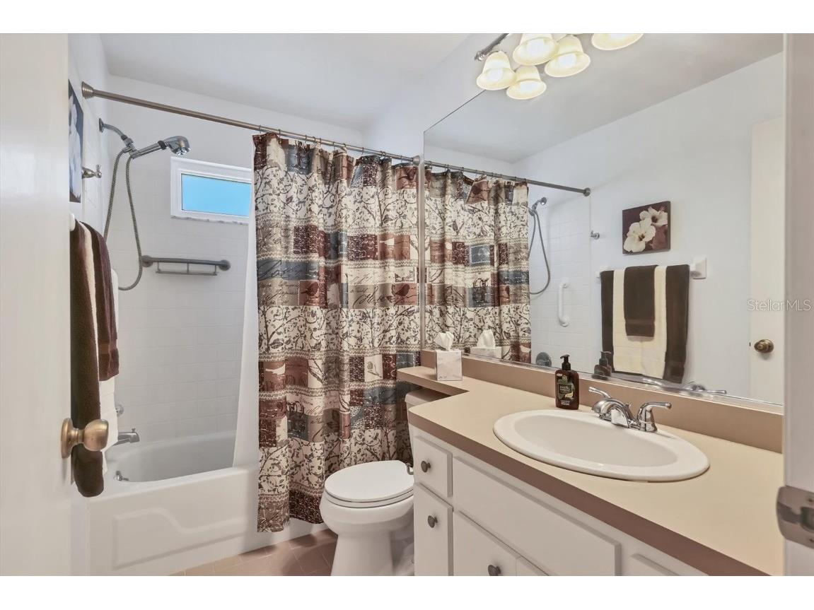 5908 Garden Lakes Majestic Bradenton FL 34203 A4671472 image23