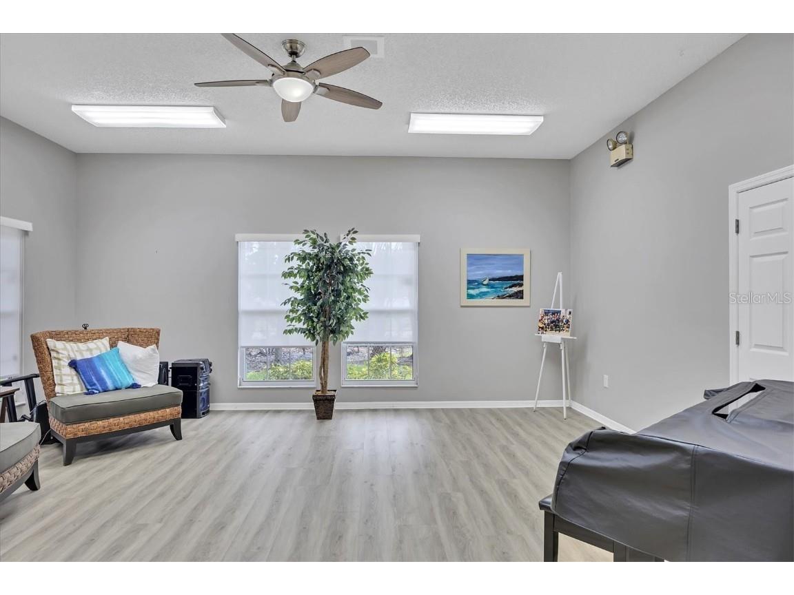 5908 Garden Lakes Majestic Bradenton FL 34203 A4671472 image40