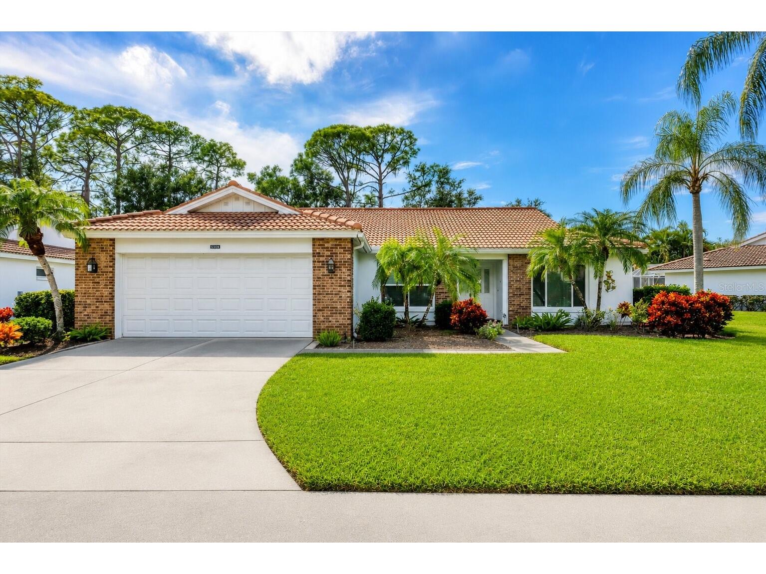 5908 Garden Lakes Majestic Bradenton FL 34203 A4700879 image1