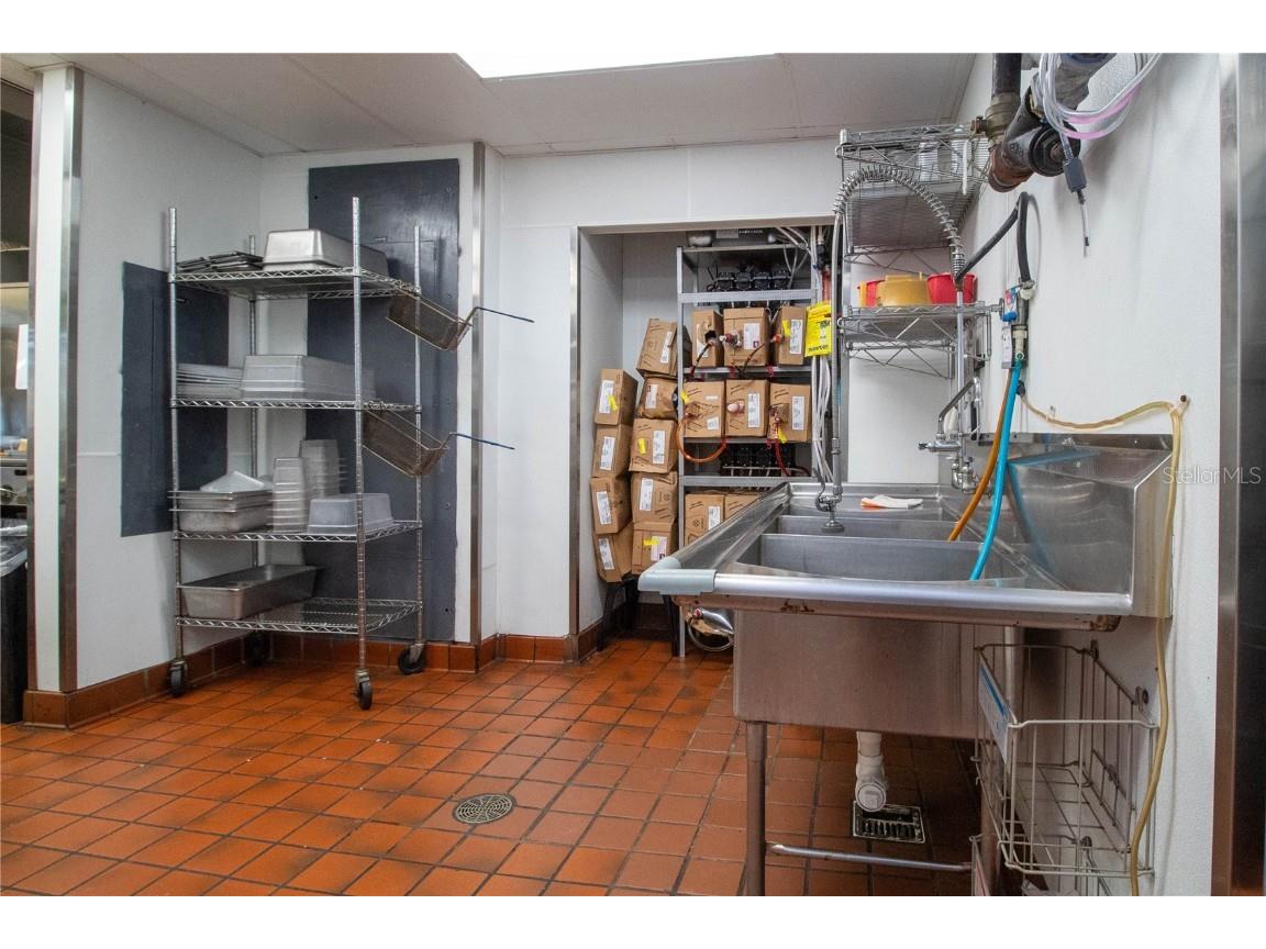 5908 S Orange Blossom Trail Orlando FL 32809 S5120449 image14