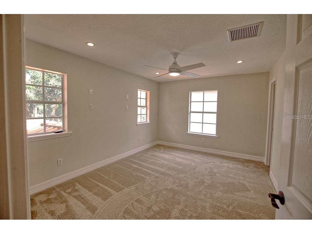 5908 S Switzer Avenue Tampa FL 33611 TB8501003 image16