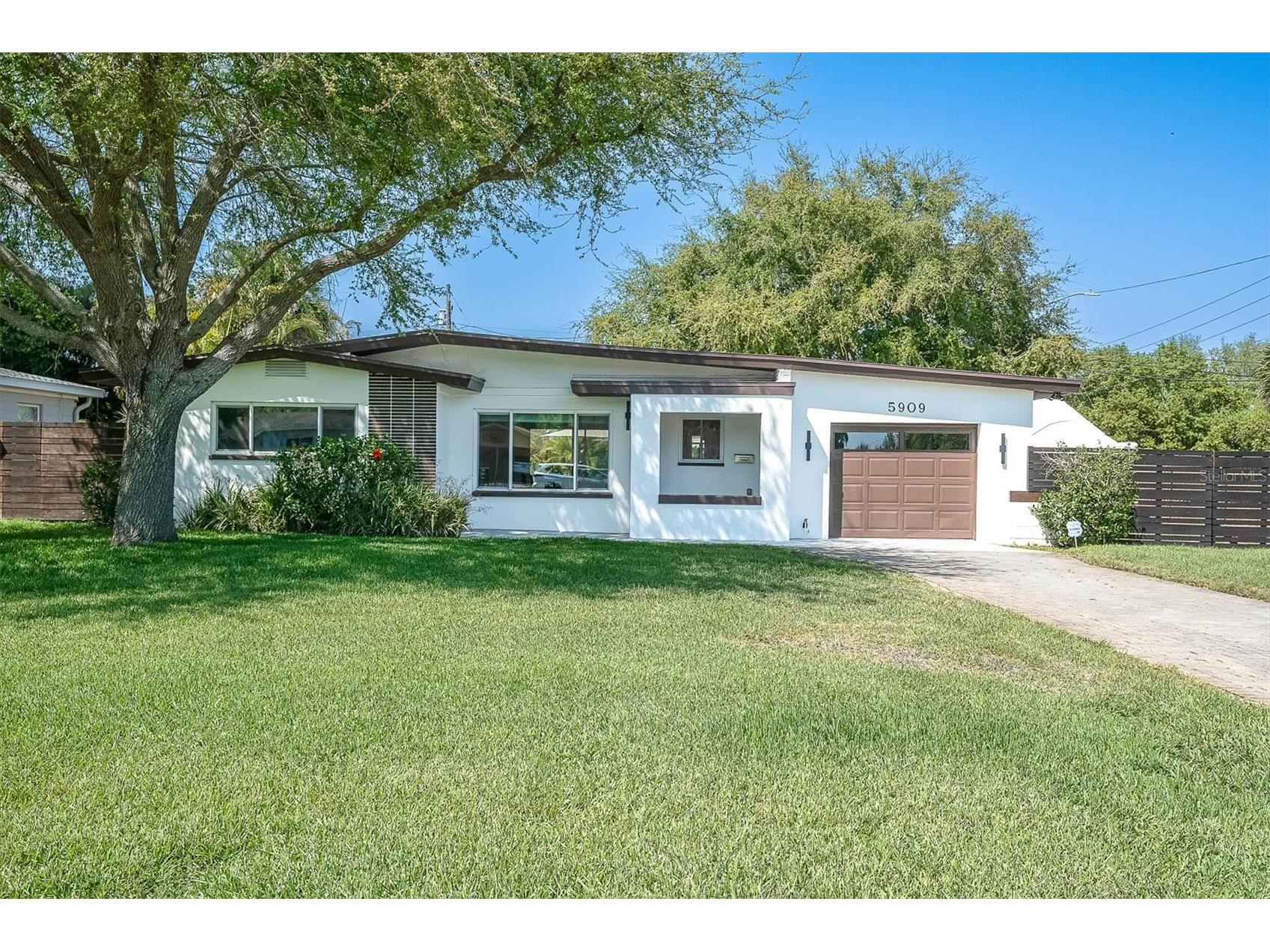 5909 4th Avenue N Saint Petersburg FL 33710 TB8491865 image1