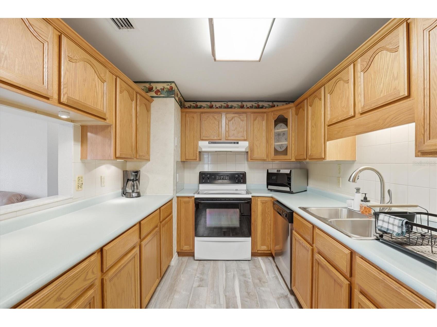 5909 8th Avenue S Tampa FL 33619 TB8456354 image13