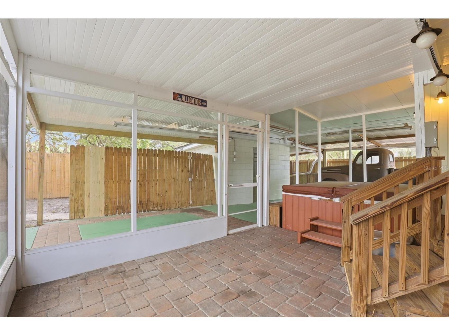 5909 8th Avenue S Tampa FL 33619 TB8456354 image34