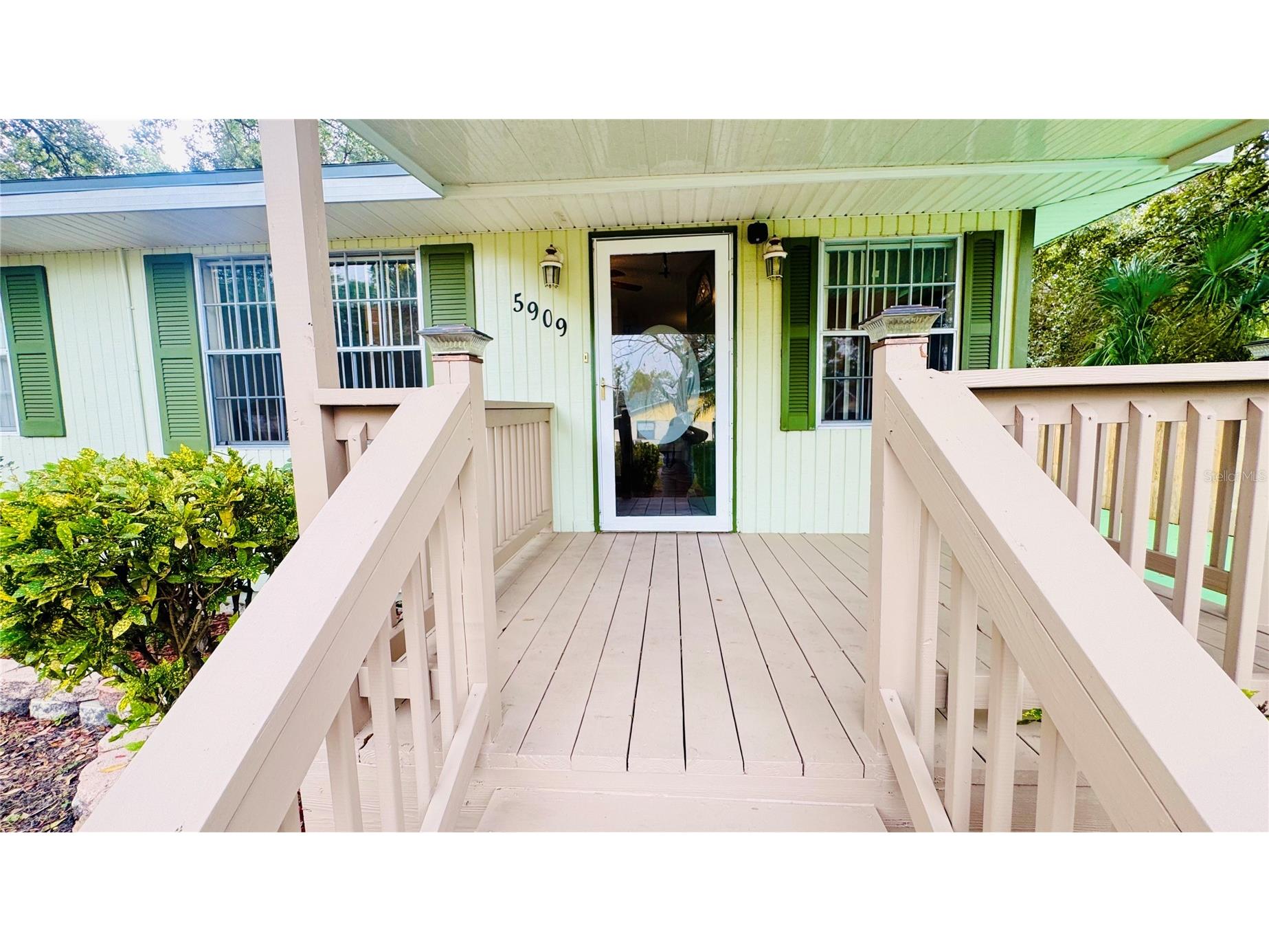 5909 8th Avenue S Tampa FL 33619 TB8456354 image5