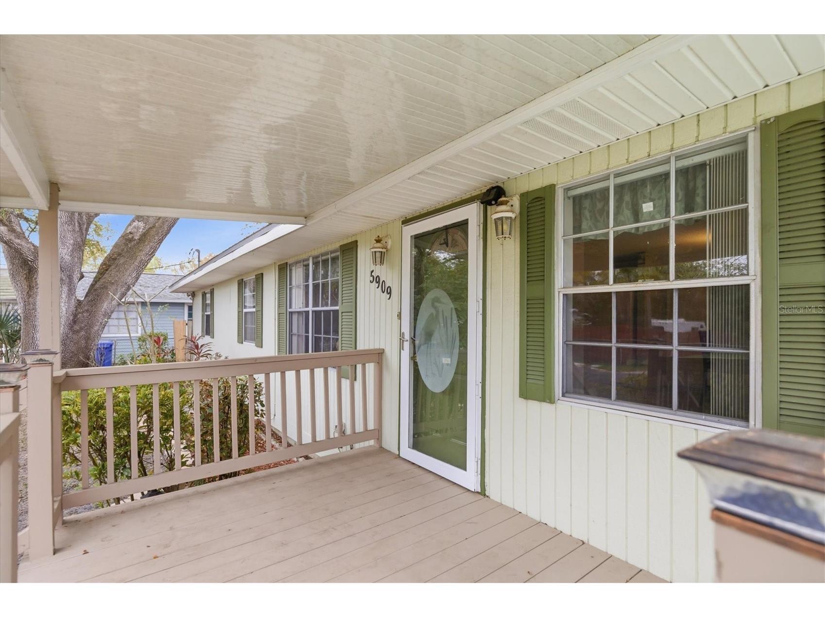 5909 8th Avenue S Tampa FL 33619 TB8456354 image6