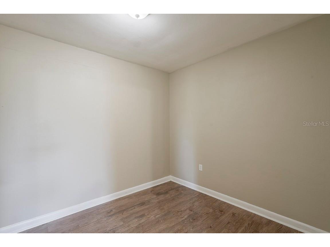 5909 Avery Street Orlando FL 32808 O6290369 image12