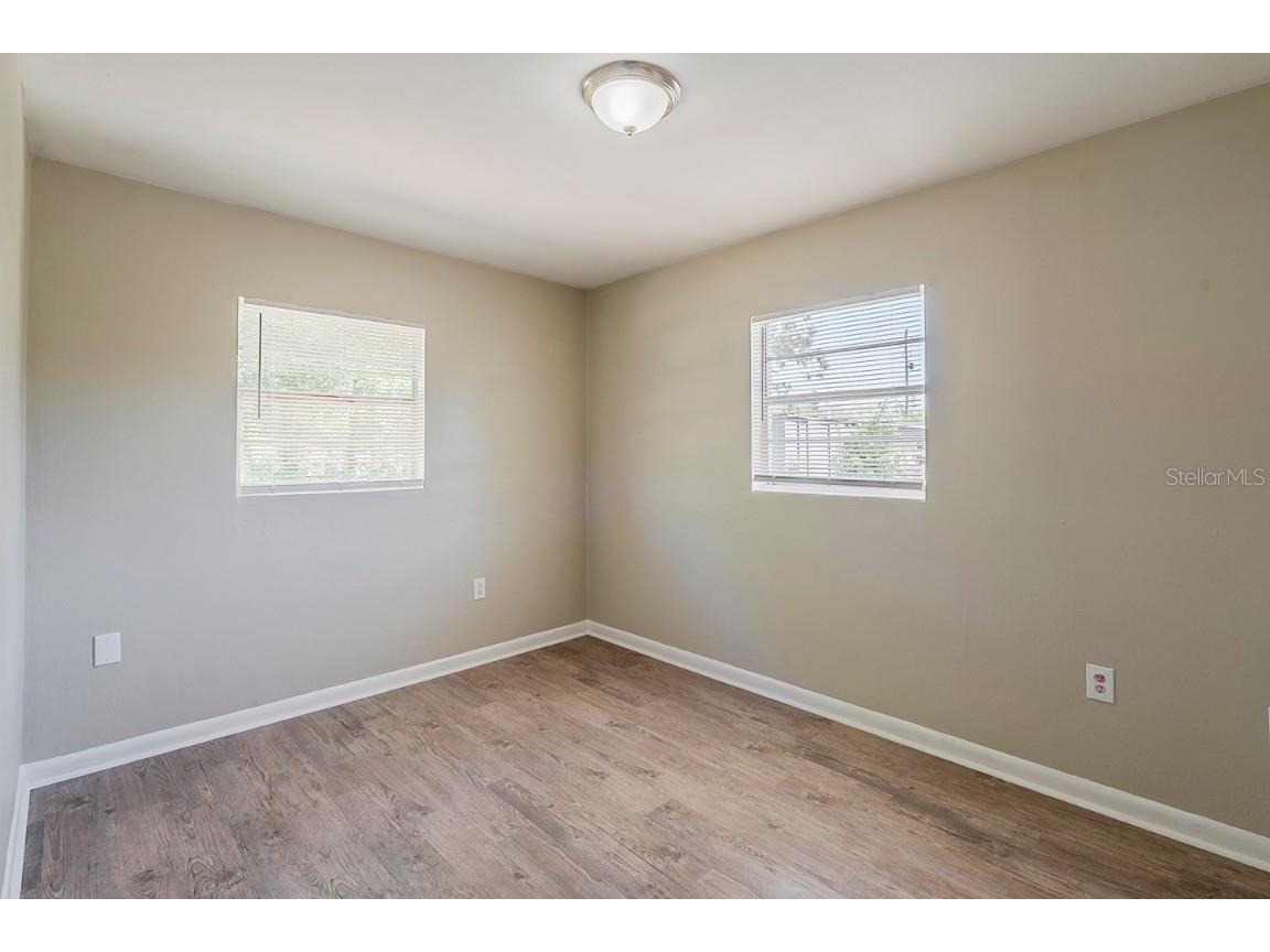 5909 Avery Street Orlando FL 32808 O6290369 image15