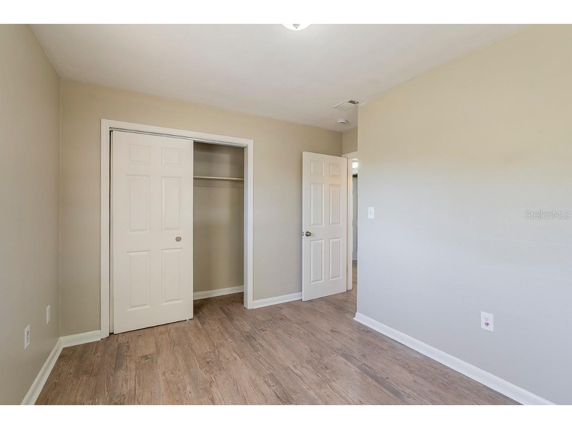 5909 Avery Street Orlando FL 32808 O6290369 image16