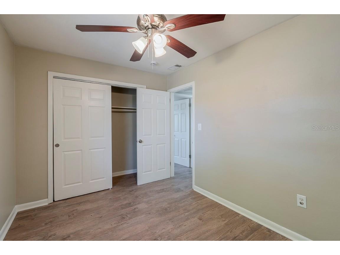 5909 Avery Street Orlando FL 32808 O6290369 image18