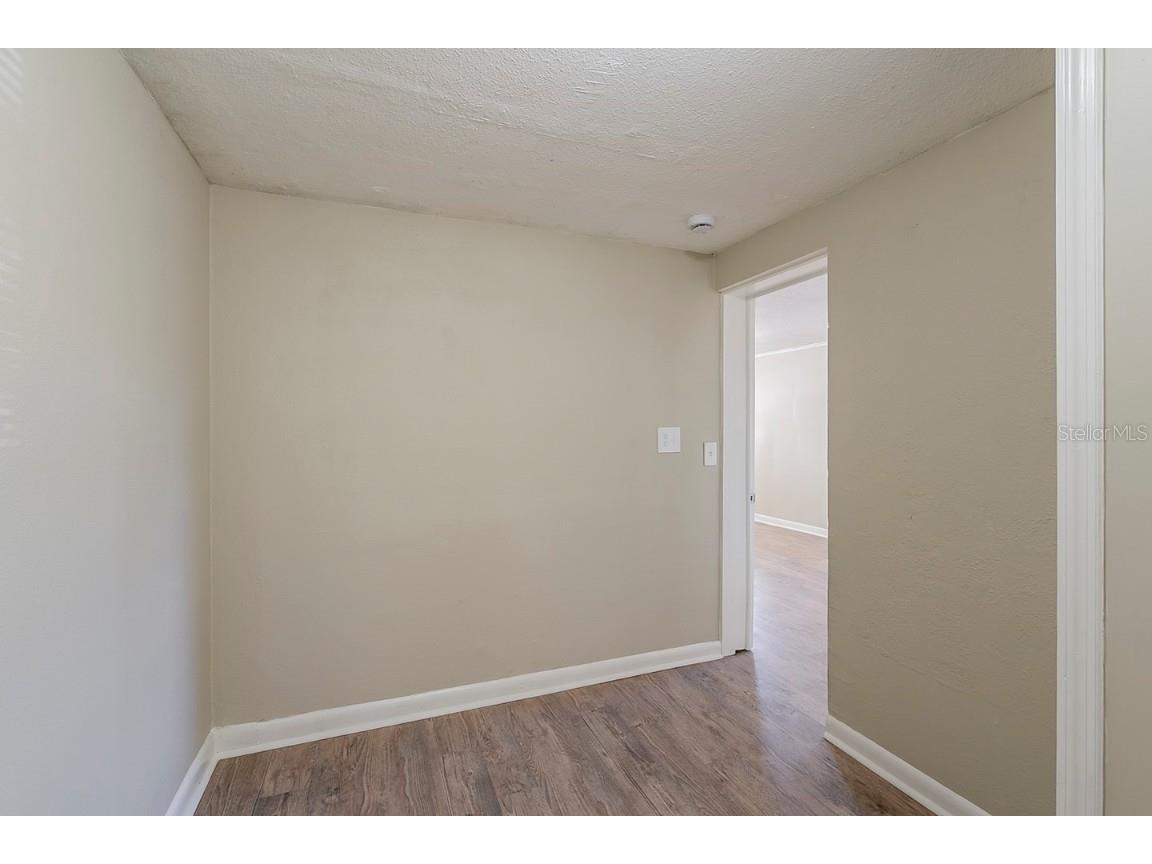 5909 Avery Street Orlando FL 32808 O6290369 image21