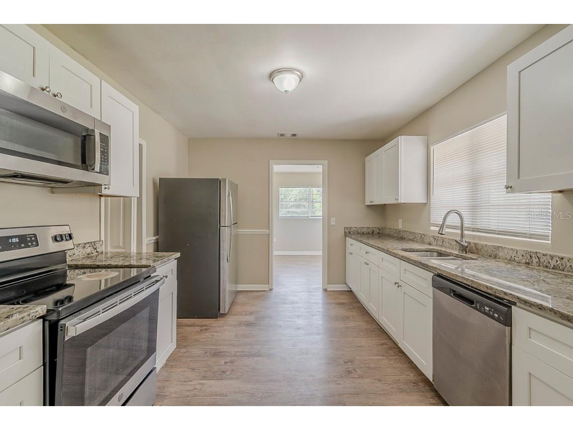 5909 Avery Street Orlando FL 32808 O6290369 image5