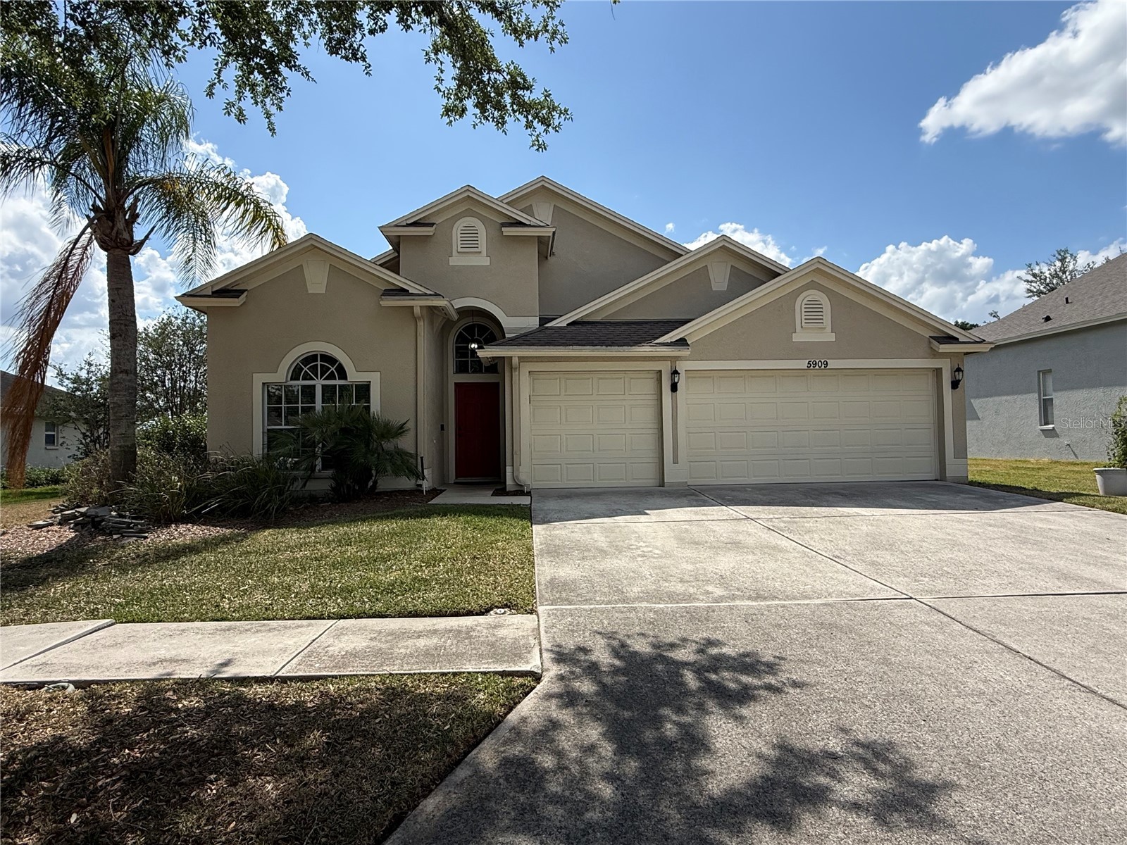 5909 Wedgefield Drive Zephyrhills FL 33541 TB8502206 image1