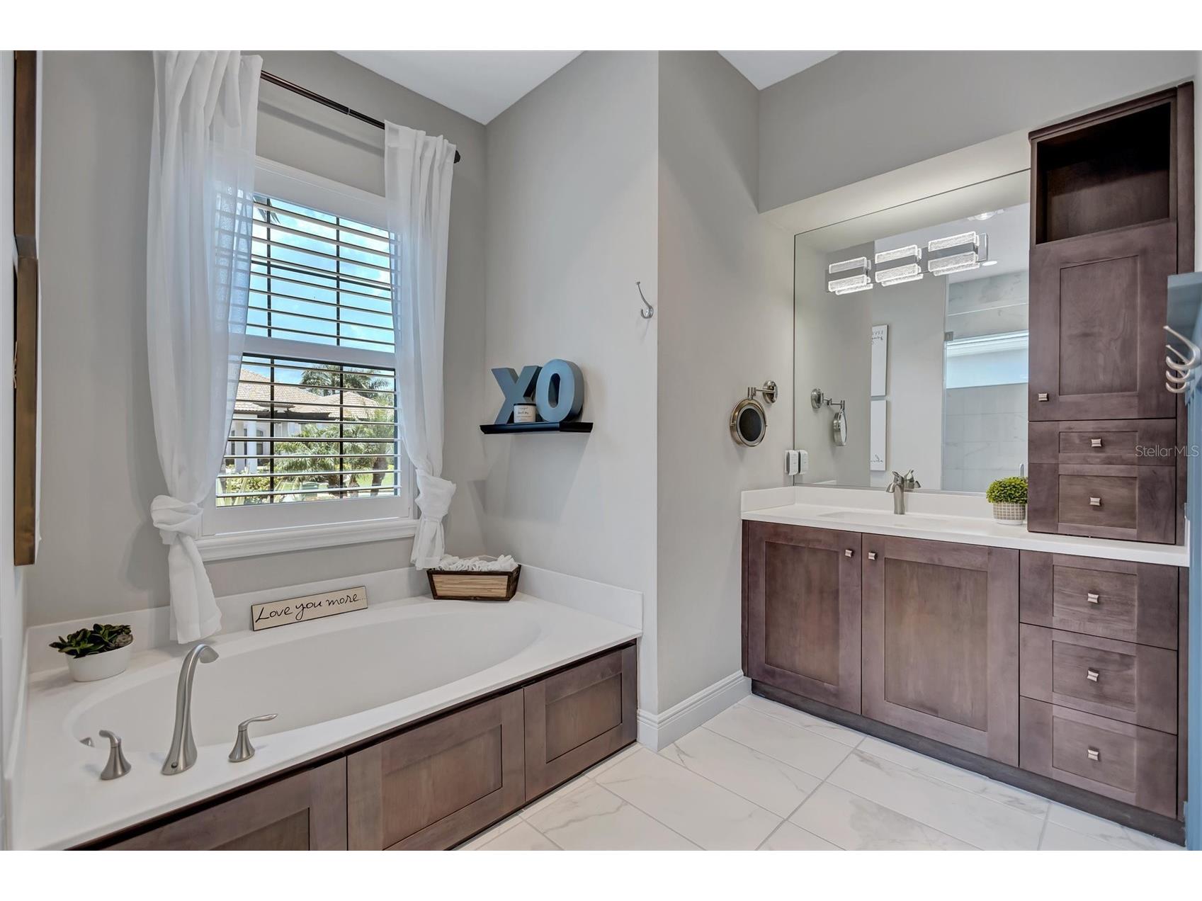 591 Mast Drive Bradenton FL 34208 A4693201 image21