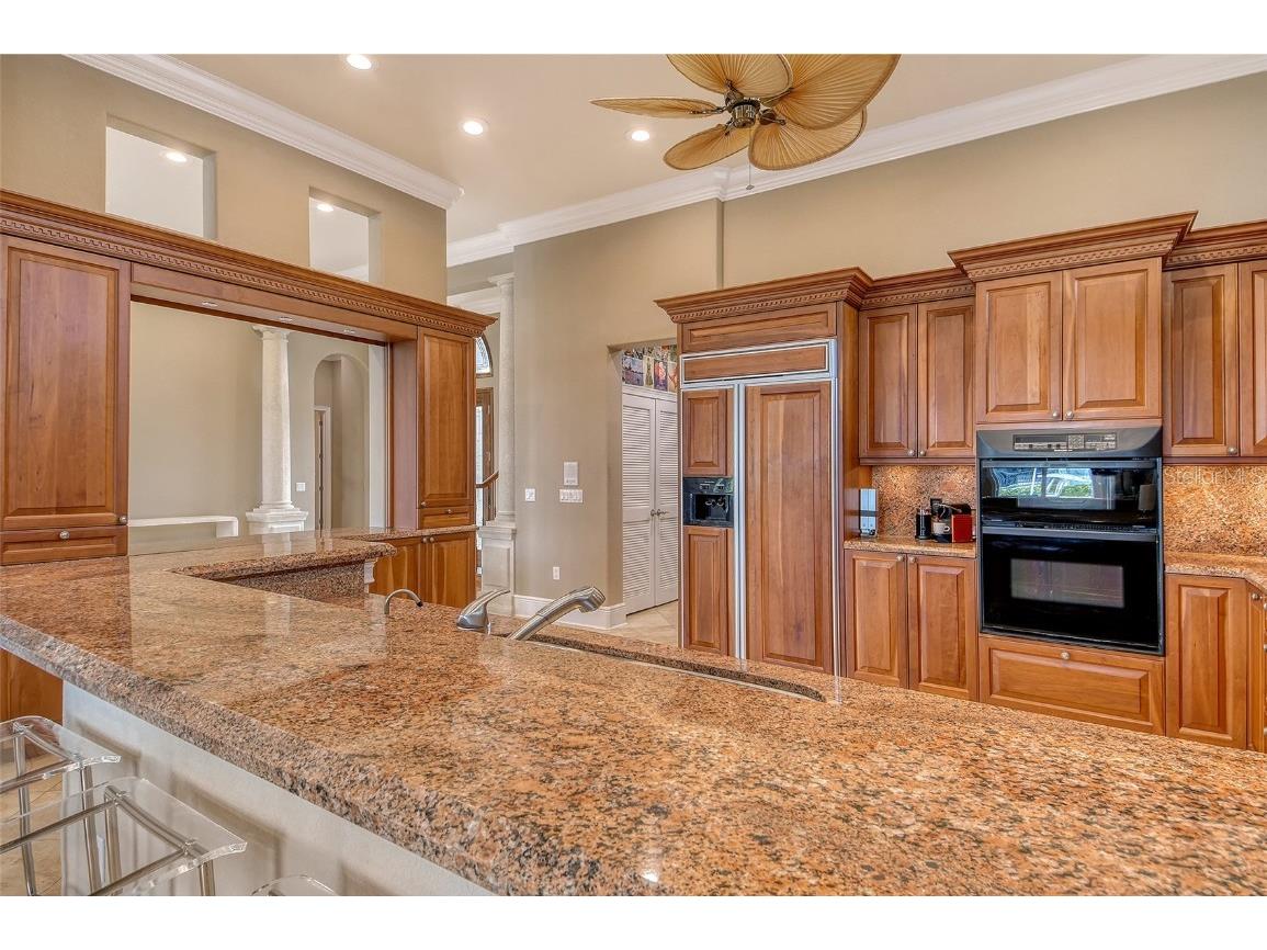 591 Putting Green Lane Longboat Key FL 34228 A4664198 image21