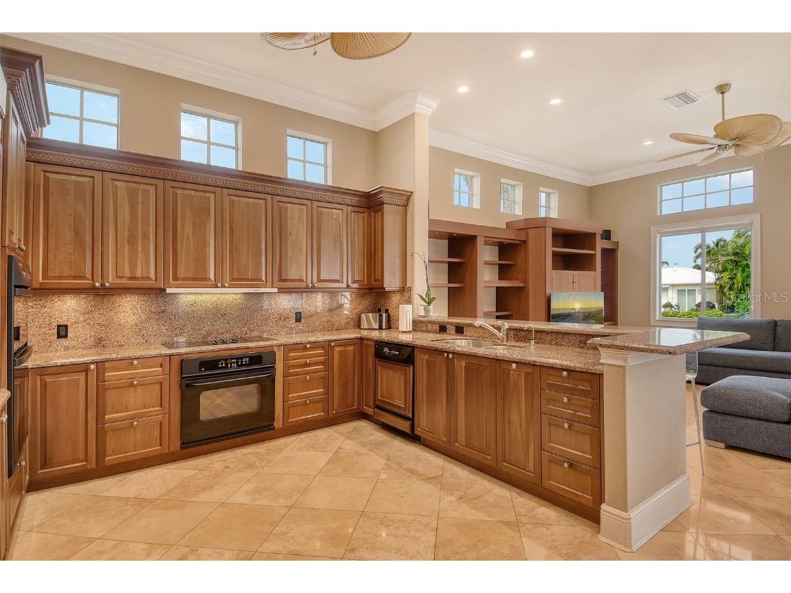 591 Putting Green Lane Longboat Key FL 34228 A4664198 image23