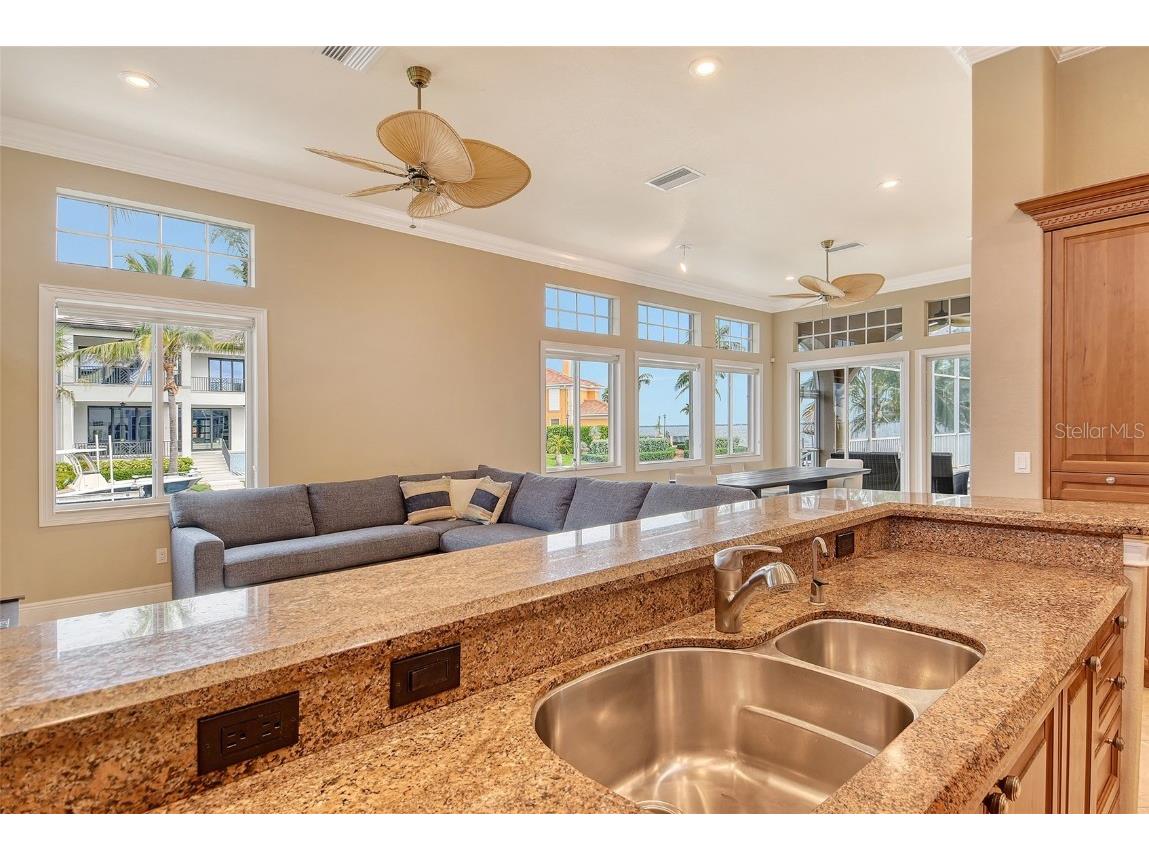 591 Putting Green Lane Longboat Key FL 34228 A4664198 image25