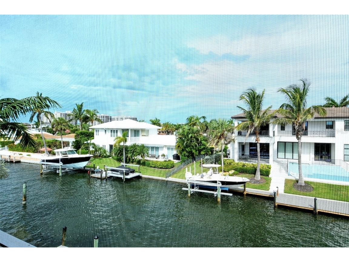 591 Putting Green Lane Longboat Key FL 34228 A4664198 image40