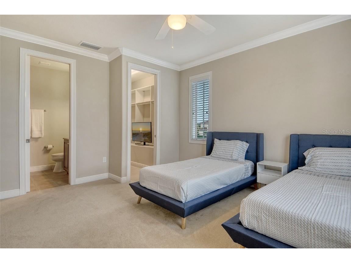 591 Putting Green Lane Longboat Key FL 34228 A4664198 image49