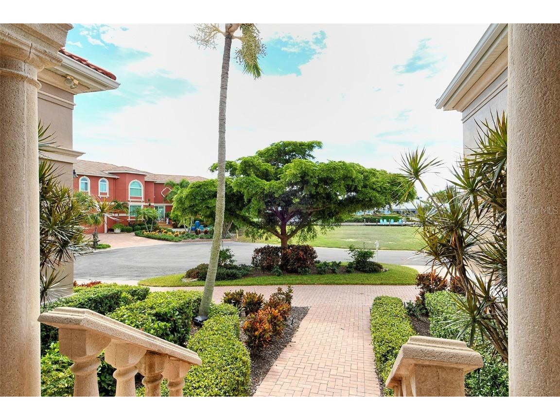 591 Putting Green Lane Longboat Key FL 34228 A4664198 image7