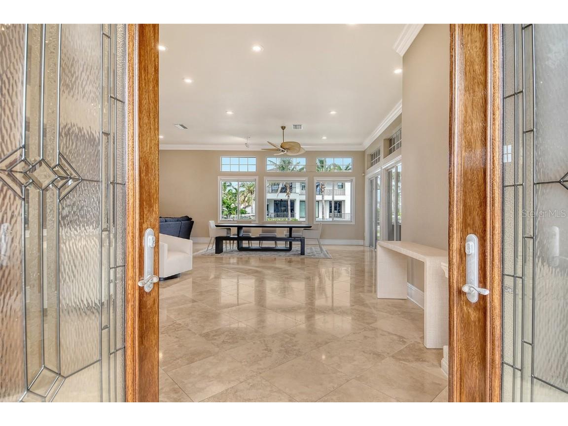 591 Putting Green Lane Longboat Key FL 34228 A4664198 image8