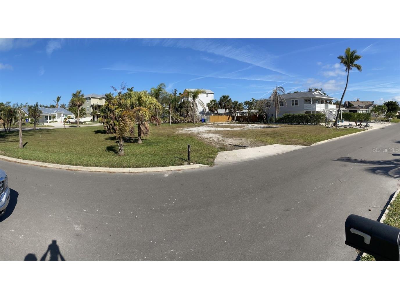 591 Russell Street Longboat Key FL 34228 TB8367976 image3