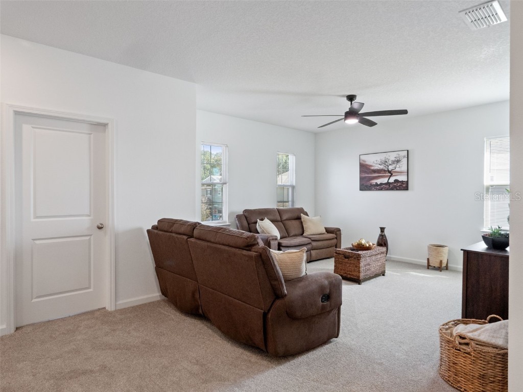 591 Via Bella Court Howey In The Hills FL 34737 O6366045 image22