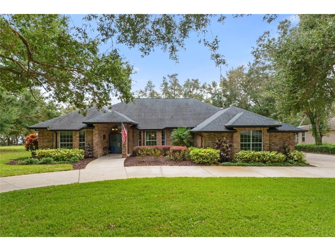 5910 Lake Emma Court Groveland FL 34736 - LAKE EMMA G5092530 image1