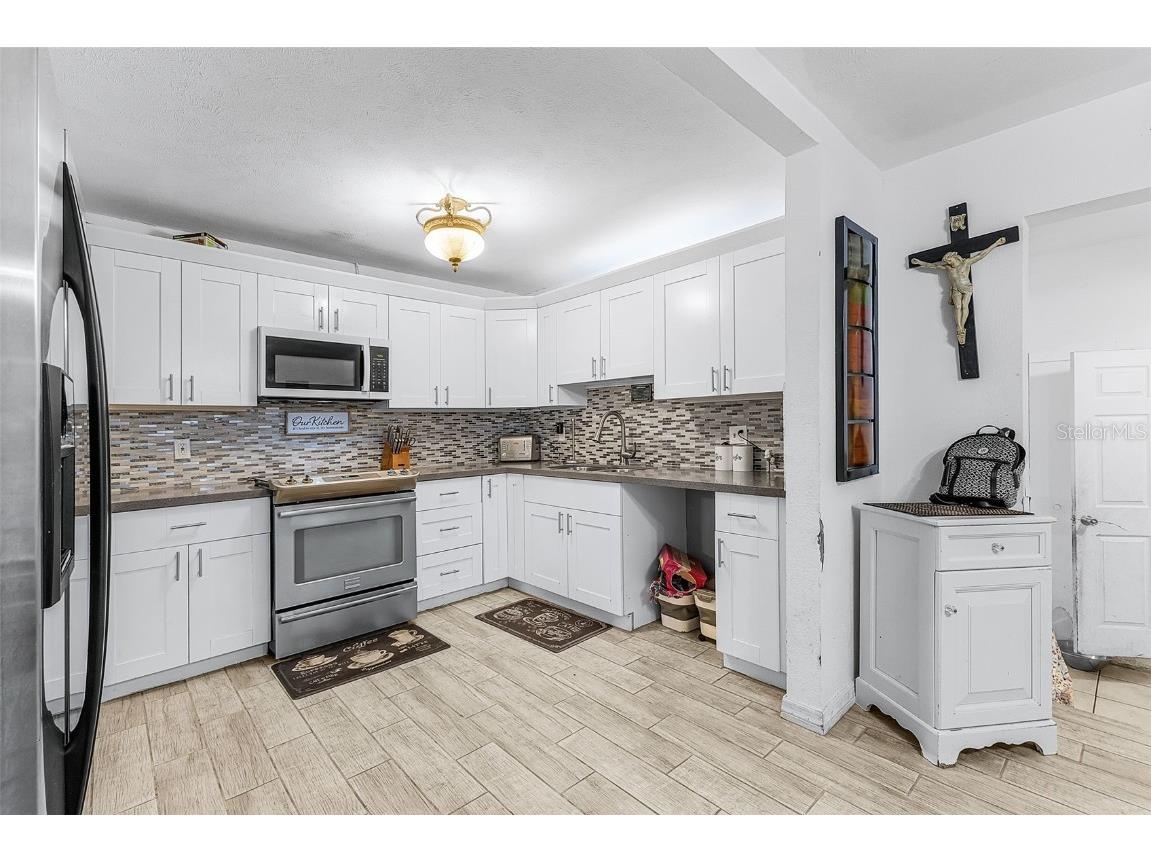 5910 Oakview Lane Punta Gorda FL 33950 TB8442880 image11