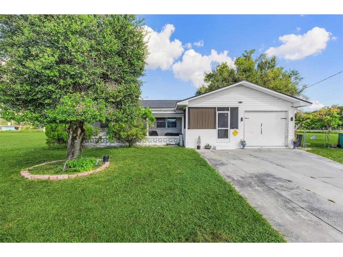 5910 Oakview Lane Punta Gorda FL 33950 TB8442880 image3
