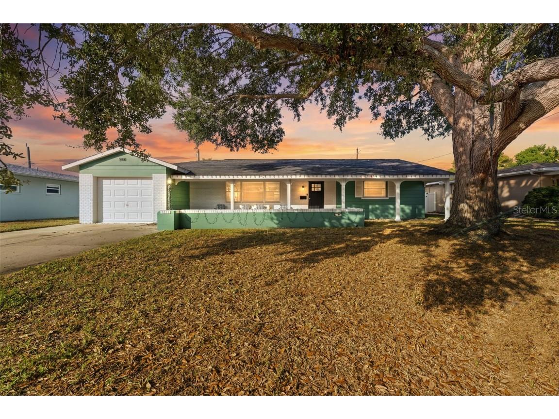 5911 36th Avenue N Saint Petersburg FL 33710 TB8460176 image1