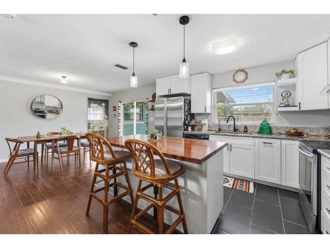 5911 36th Avenue N Saint Petersburg FL 33710 TB8460176 image12