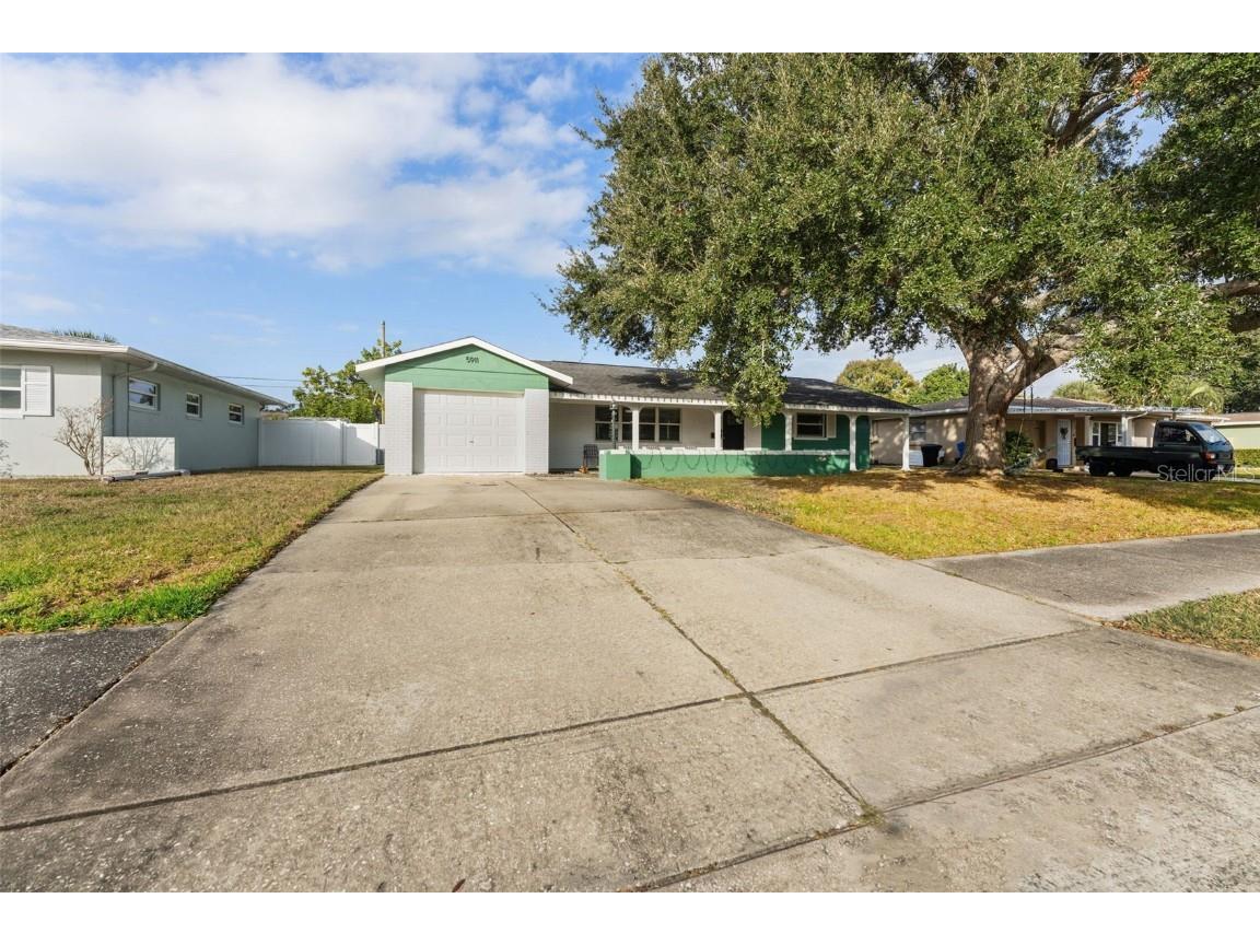 5911 36th Avenue N Saint Petersburg FL 33710 TB8460176 image2