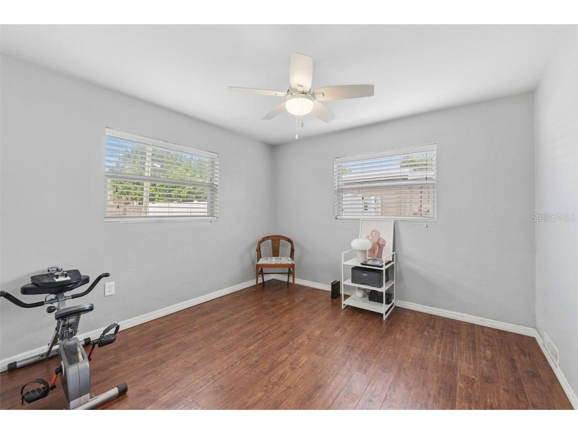 5911 36th Avenue N Saint Petersburg FL 33710 TB8460176 image23