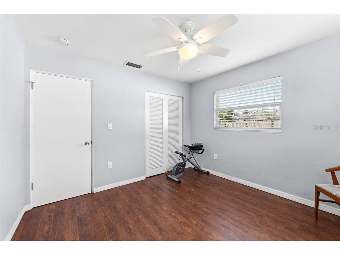 5911 36th Avenue N Saint Petersburg FL 33710 TB8460176 image24