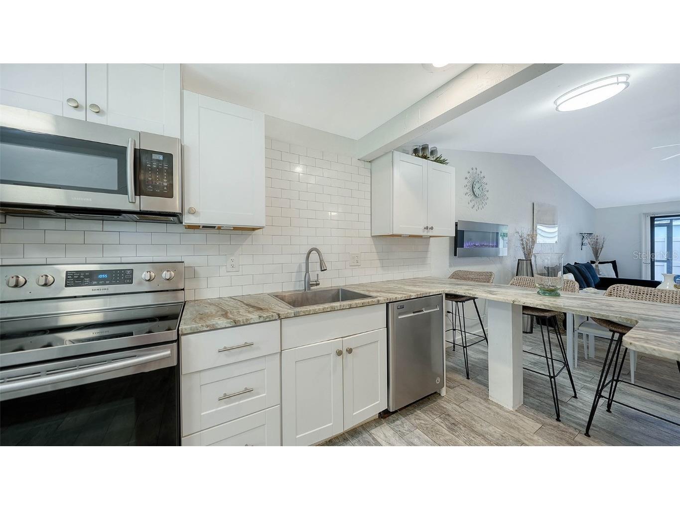 5911 39th Avenue W Bradenton FL 34209 A4666931 image19