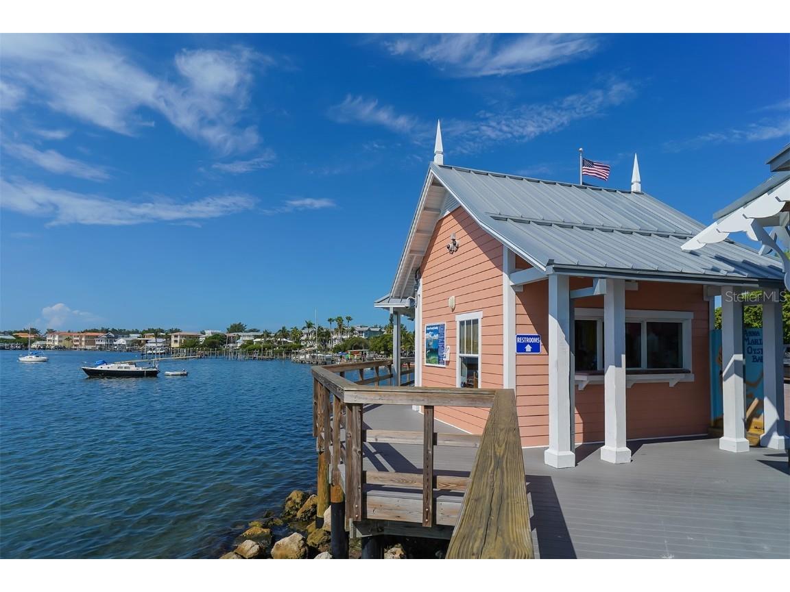 5911 39th Avenue W Bradenton FL 34209 A4666931 image43